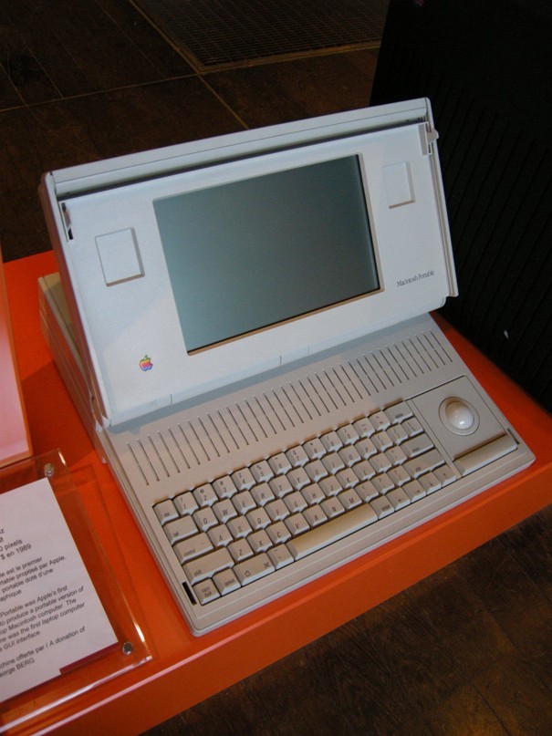 Mac Portable (1989)