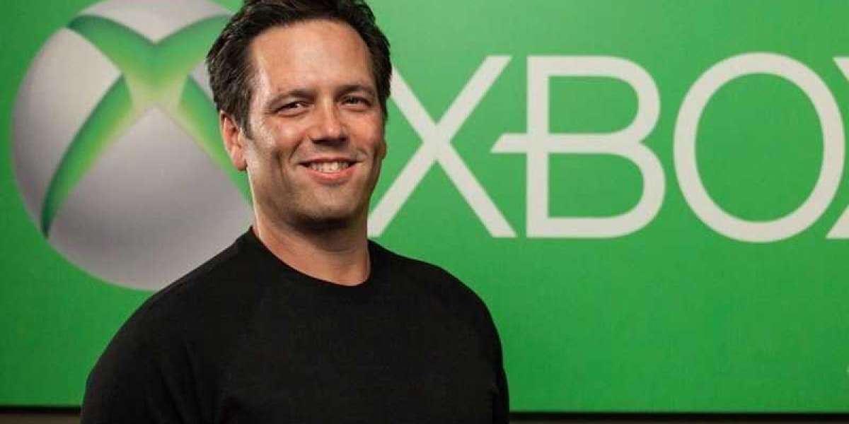 Xbox'ın Patronu Phil Spencer, Microsoft'ta 30. Yılını Kutluyor