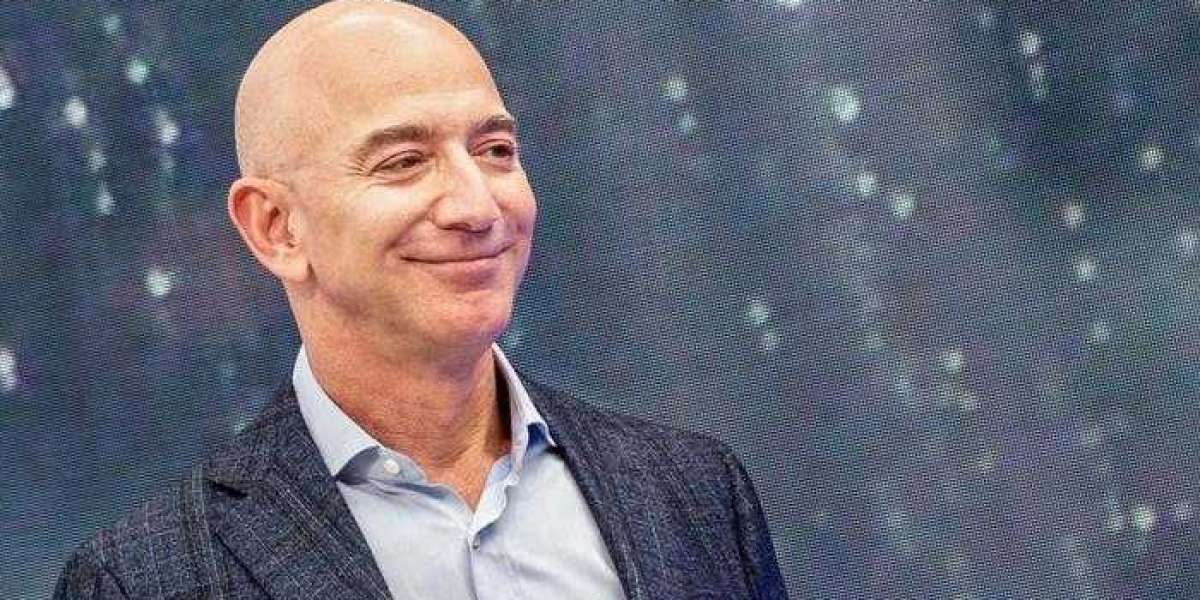 Jeff Bezos Gelecek Ay Uzaya Uçuyor
