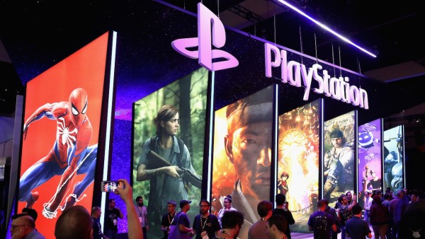 Sony’nin düşüncesine göre, Playstation’un geleceği konsol, PC, mobil cihazlar ve bulut ile ilgili.