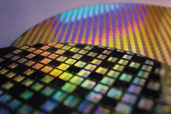 Samsung, IEEE-SSCC etkinliğinde 280 katmanlı 3D QLC NAND flaş belleği ve 32 gigabit DDR5-8000 bellek yongalarını tanıtacak.