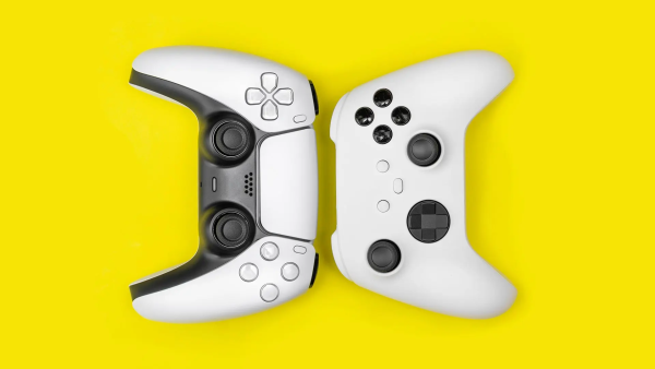 “Kutu Artık Gerekli Değil”: Xbox Hayranları Konsollarını Satıyor ve PS5’e Geçiyor